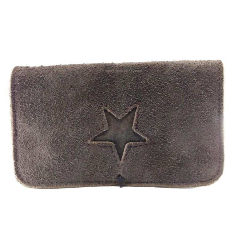Blague a tabac en cuir souple, blague à tabac artisanale, blague a tabac pas cher, boutique bague à tabac, blague a tabac fait main, blague a tabac en cuir artisanal, blague a tabac originale, maroquinerie blague a tabac, blague a tabac, pochette pour tabac, accessoire fumeurs